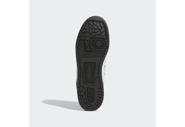 adidas Sportswear RAPID COURT LOW SCHUH Basketballschuh (1-tlg)