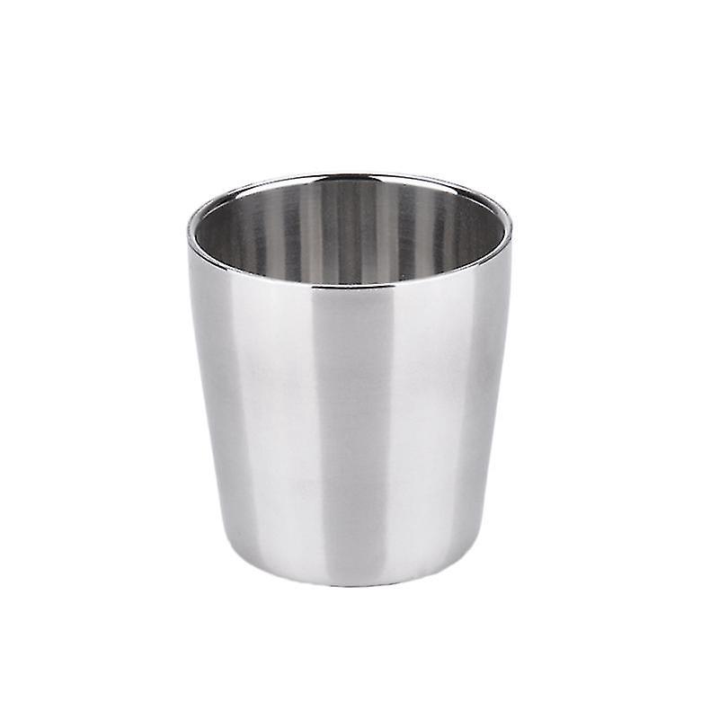 1 Bierbecher Fürs Camping