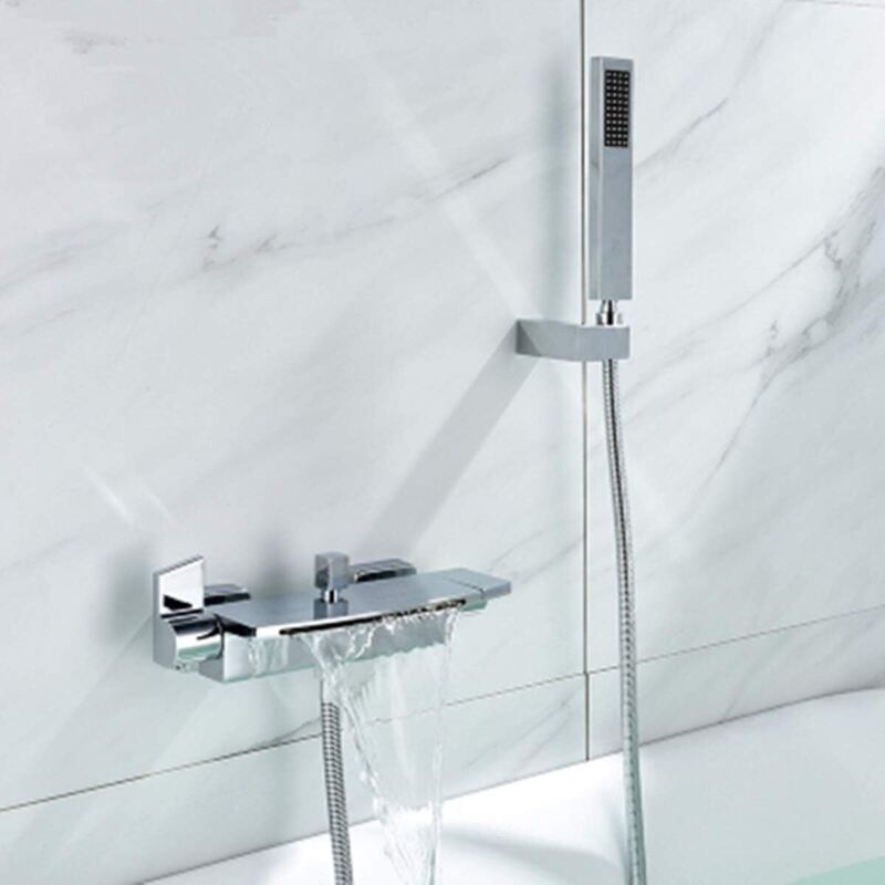 Wandmontierter Wasserfall-badewannenmischer – Polierte Metalloberfläche – Integrierte Handbrause – G1/2 Wasseranschluss – Einstellbarer Abstand 13,5-17 Cm