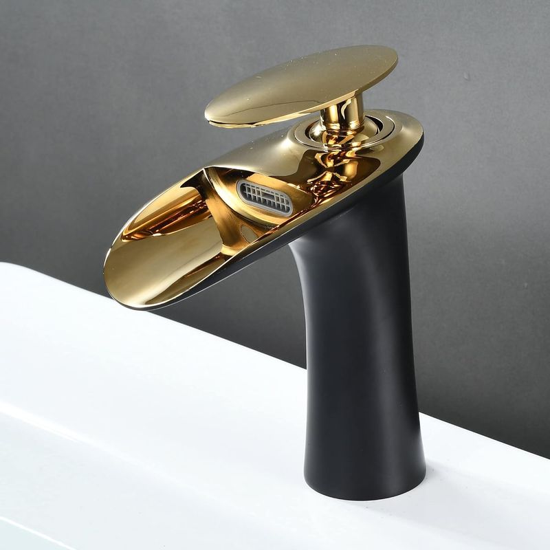 Kaskaden-waschbeckenarmatur In Schwarz Und Gold, Elegantes Design Badezimmerarmatur, Messing-mischer Für Warmes Und Kaltes Wasser