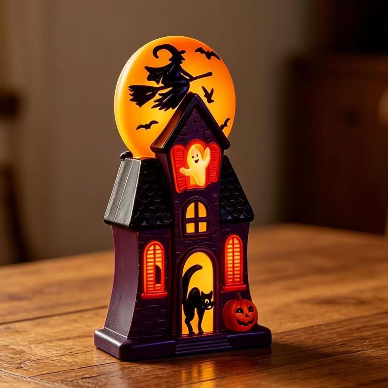 Dekorative Halloween Spukhaus Lampe Aus Harz Nachtlicht Für Wohnzimmer Und Tisch Einzigartiges Accessoire