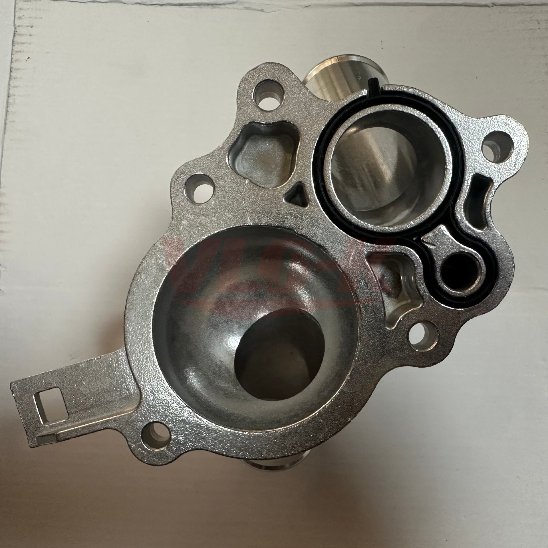 11060-1la0a 110601la0a Thermostatgehäuse Aus Verbessertem Aluminium Für 5,6-liter-v8-motoren