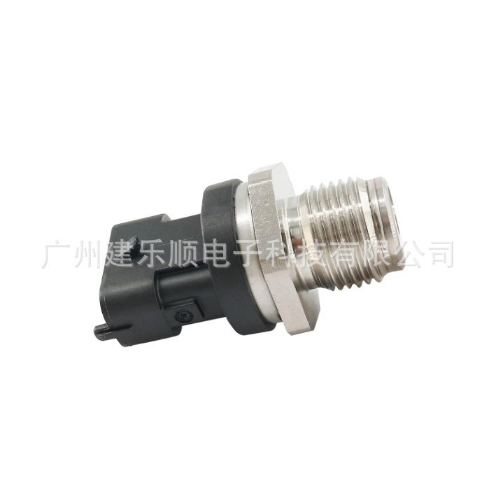 65.27114-5002 Kraftstoffdrucksensor Für Doosan Dl250, Dx140w Und Dx190w – Auf Lager