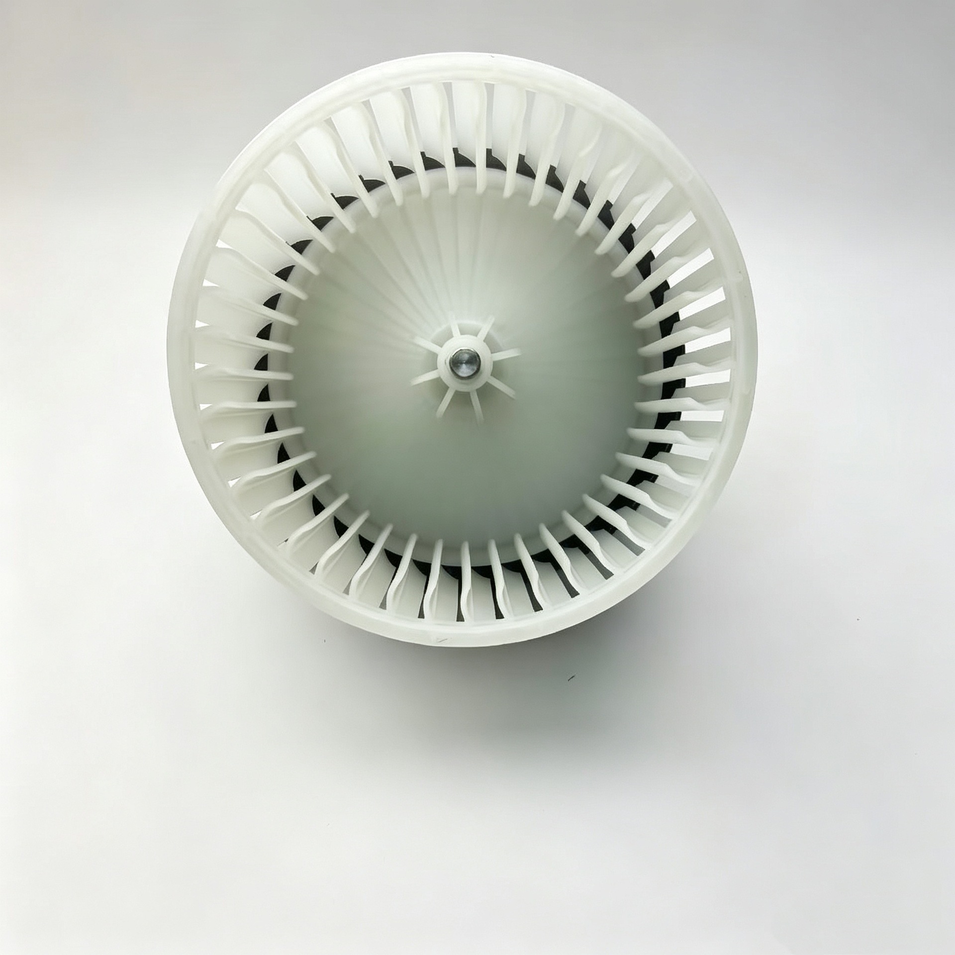 Der Gebläsemotor 27226-3df0a Ist Für Die Nissan Tiida Modelle C12, B17 Und U15 Geeignet.