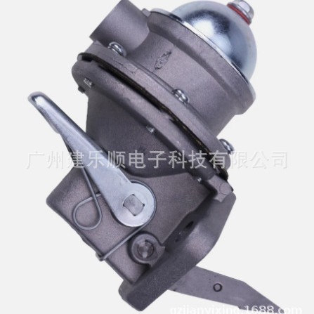 Die Kraftstoffpumpen 15451-52033, 15451-52030 Und 15451-52032 Sind Für Kubota V4000 Motoren Geeignet.