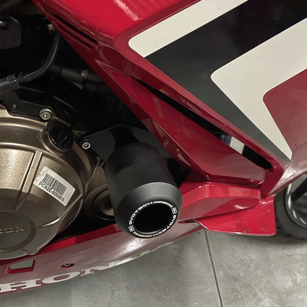 Passend Für Honda Cbr500r Modelle 2017-2022, Handelt Es Sich Um Einen Modifizierten Rutschfesten Gummikarosserieschutz, Eine Rutschfeste Kugel Und Einen Stoßstangenschutz Aus Gummi.