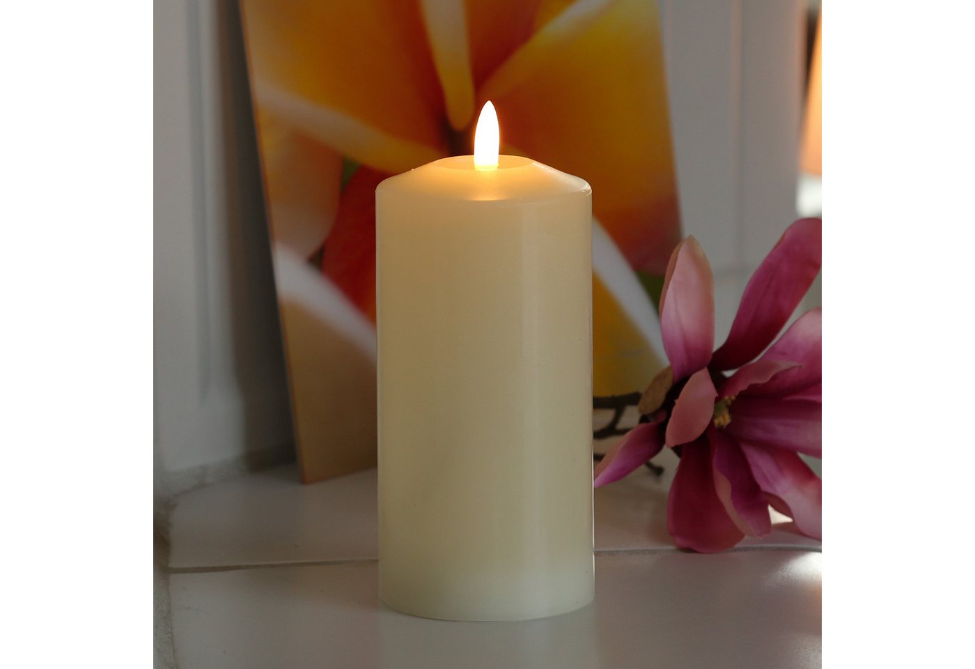 MARELIDA LED-Kerze Stumpenkerze Echtwachs flackernd H: 17,5cm D: 7,5cm Timer creme, LED Classic, warmweiß (2100K bis 3000K)