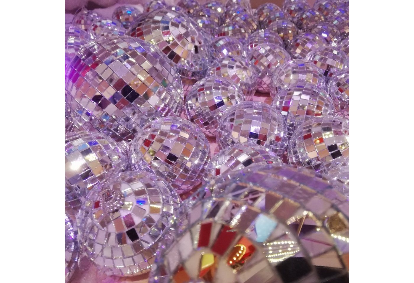 SATISFIRE Discolicht Spiegelkugel 5cm Mini Discokugel coole Party Disko Deko silber 12Stück Bild 2