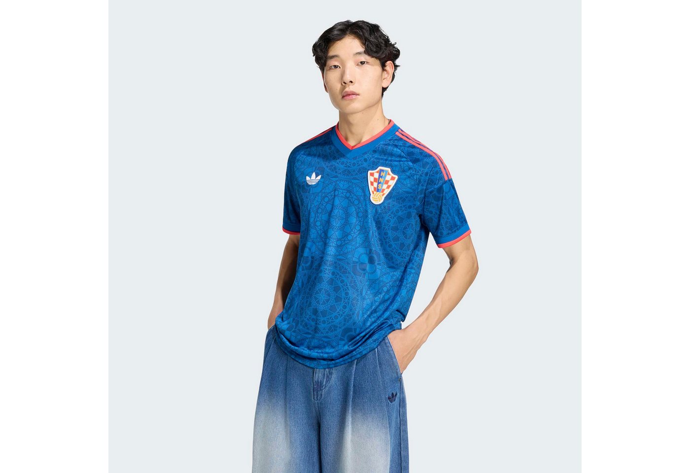 adidas Performance Fußballtrikot KROATIEN 26 AUSWÄRTSTRIKOT mit Climacool Technologie, aus Polyester, mit V-Ausschnitt