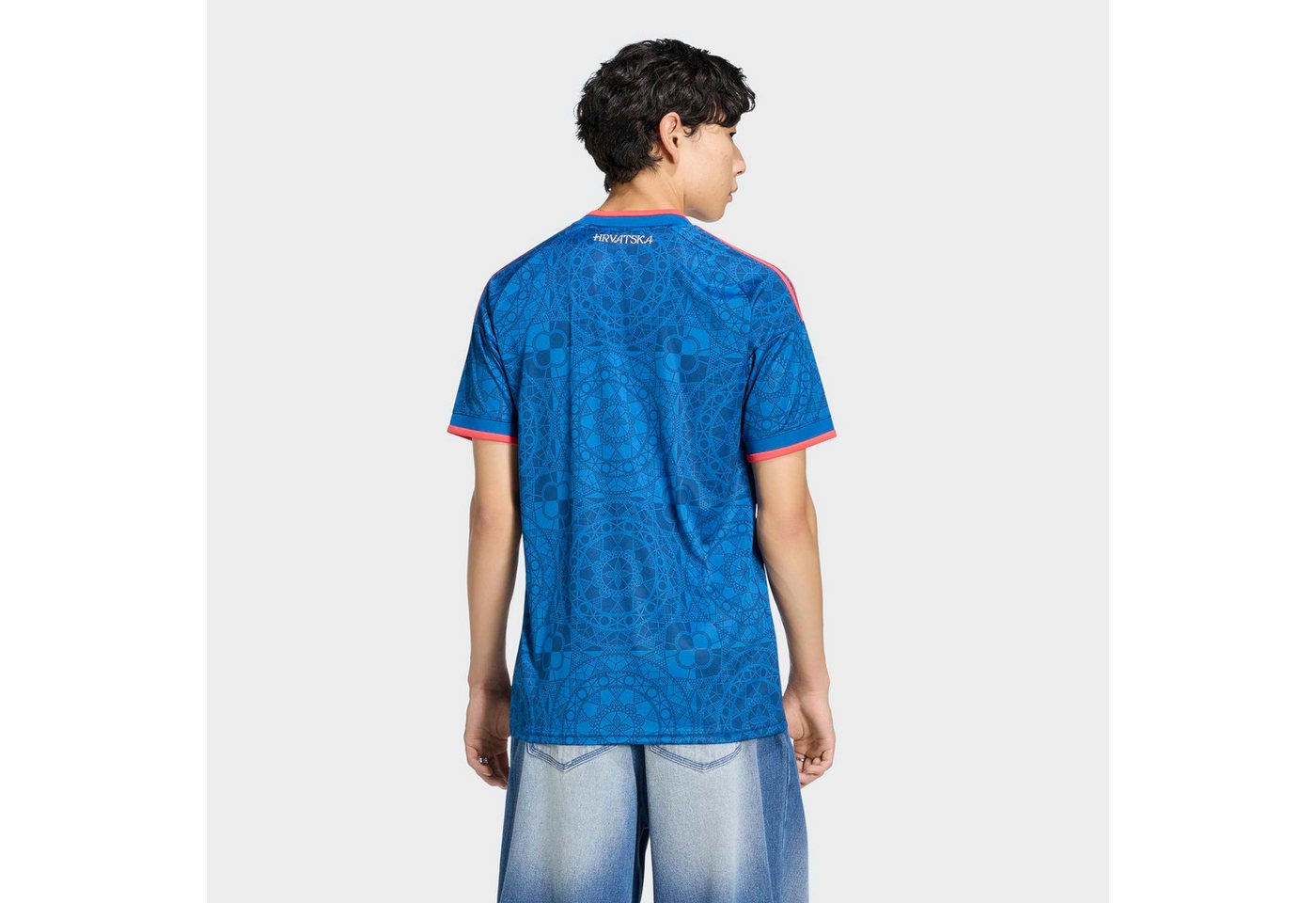 adidas Performance Fußballtrikot KROATIEN 26 AUSWÄRTSTRIKOT mit Climacool Technologie, aus Polyester, mit V-Ausschnitt Bild 2