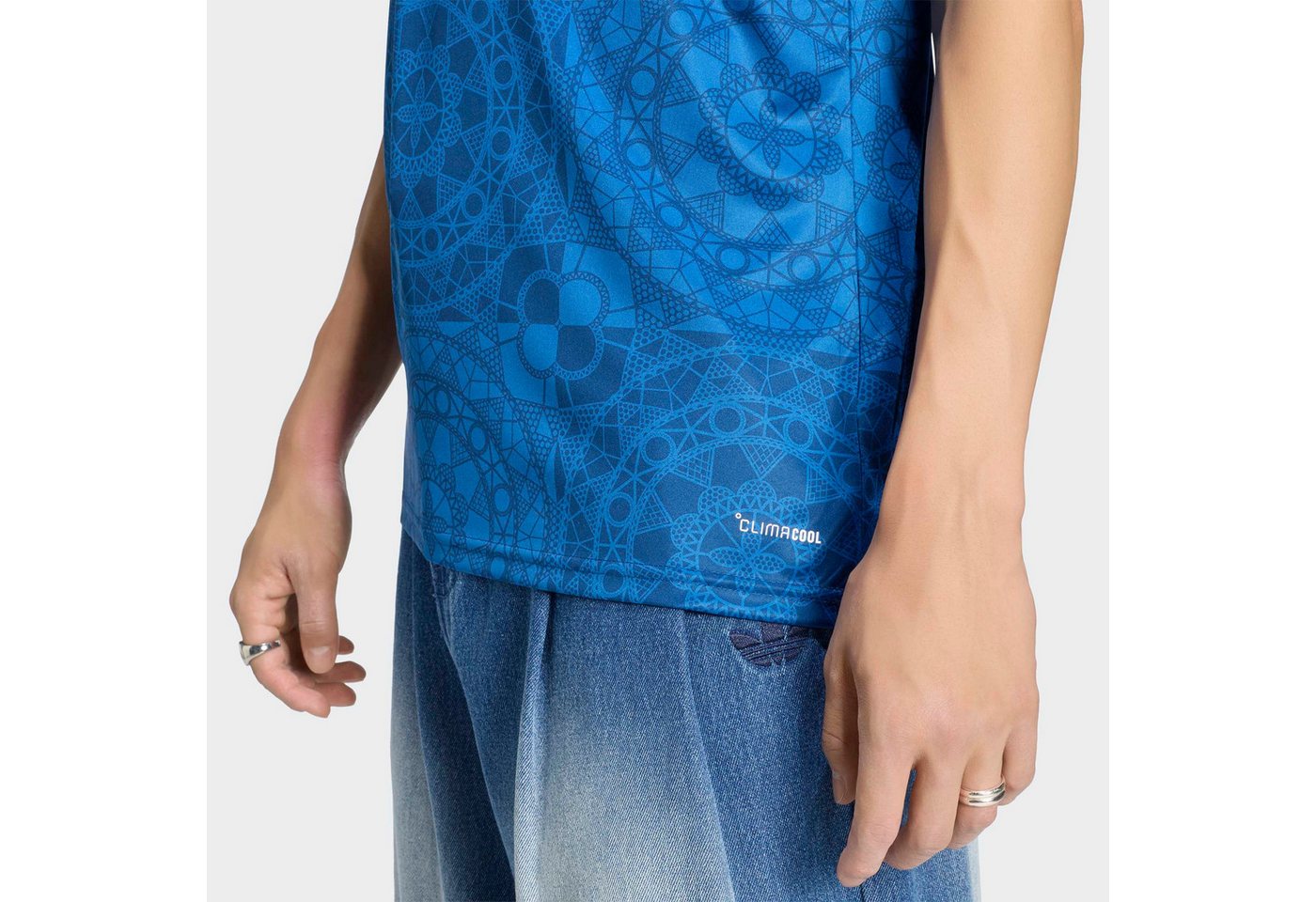 adidas Performance Fußballtrikot KROATIEN 26 AUSWÄRTSTRIKOT mit Climacool Technologie, aus Polyester, mit V-Ausschnitt Bild 5