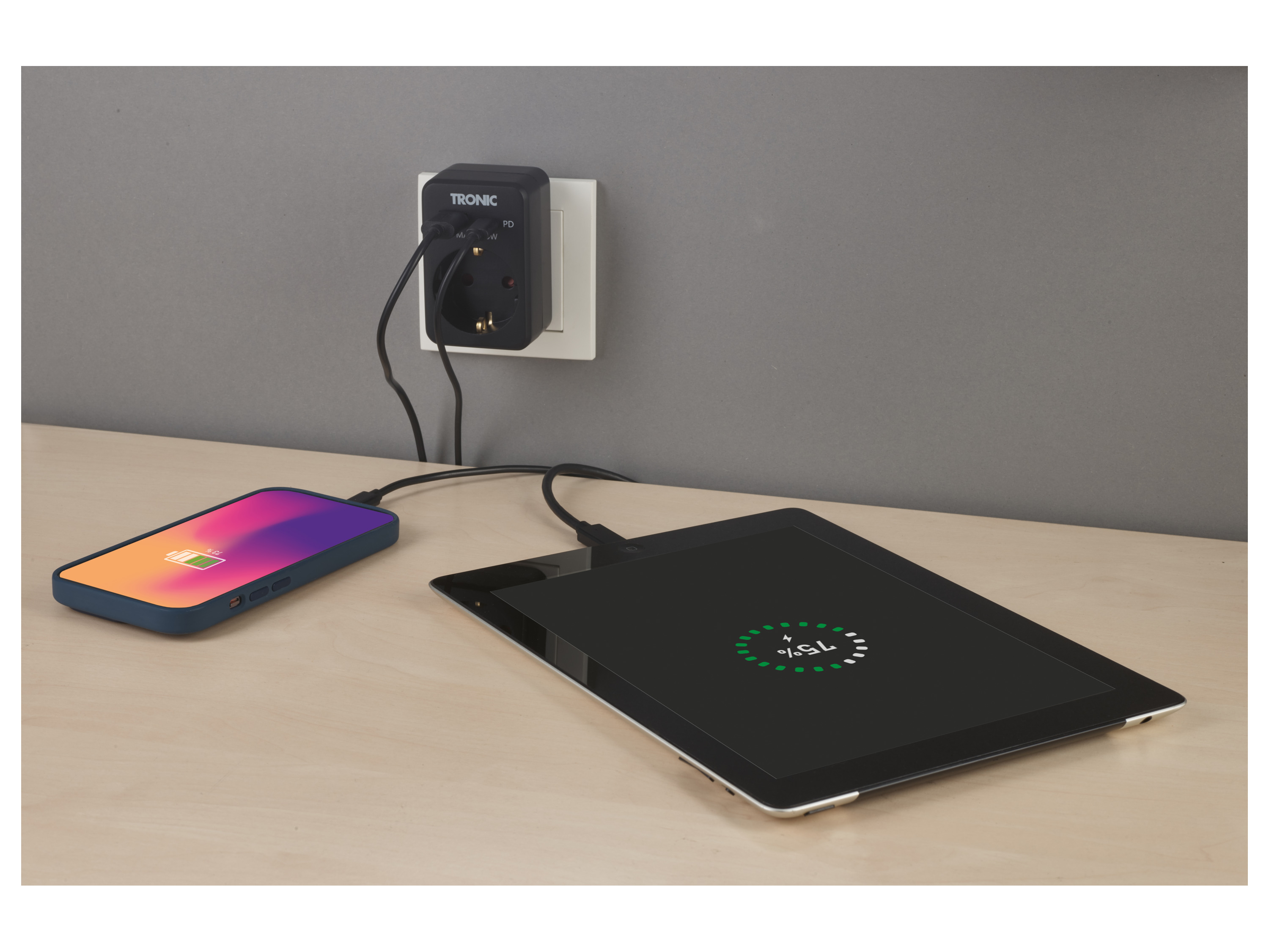TRONIC® USB-Steckdosen-Adapter (Schwarz) Bild 2