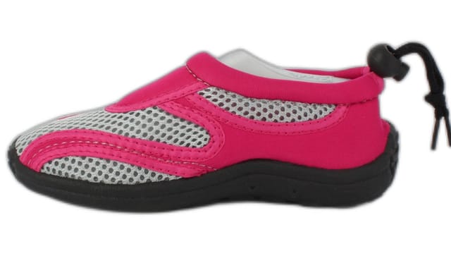 Beck Badeschuh Aqua Badeschuh (leichte, flexible, stabile Schuhe, BITTE 1 NUMMER KLEINER BESTELLEN) rutschfeste, flexible Laufsohle, schnelltrocknend