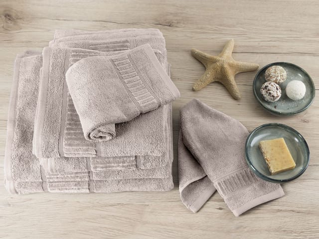 GÖZZE Duschtuch Bio 70 x 140 cm (Taupe)